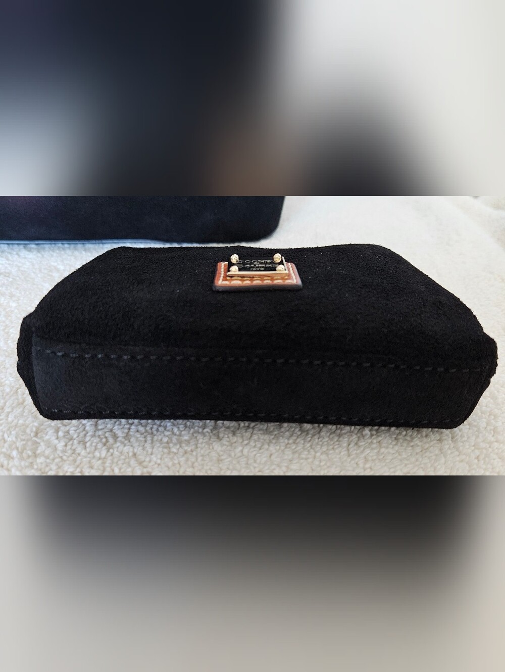 Dooney & Bourke Large Barlow - Black Suede - Matching Framed Purse - Picture 15 of 16